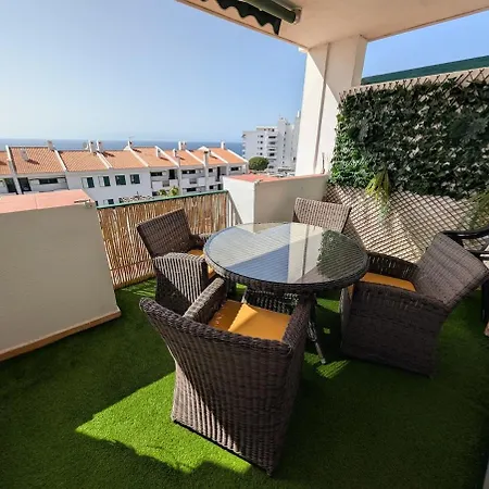 Wake Up To The Ocean Serene Seafront 1 Br Appartement *